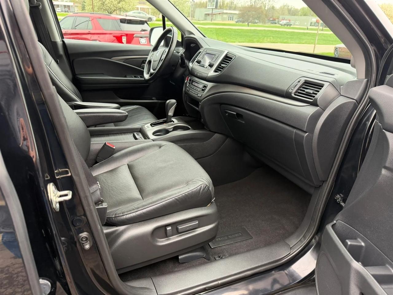 Honda Ridgeline  2017