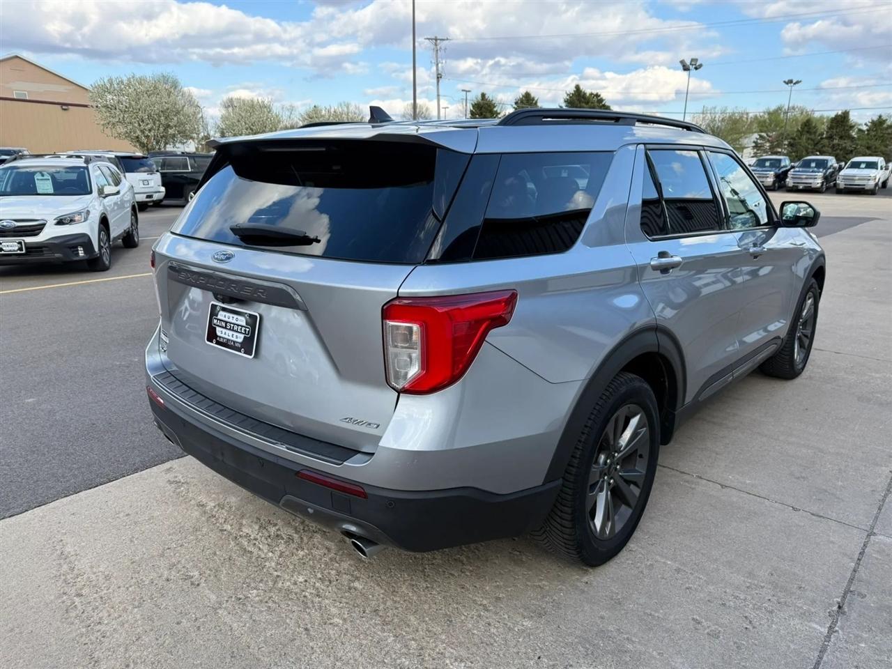 Ford Explorer  2021
