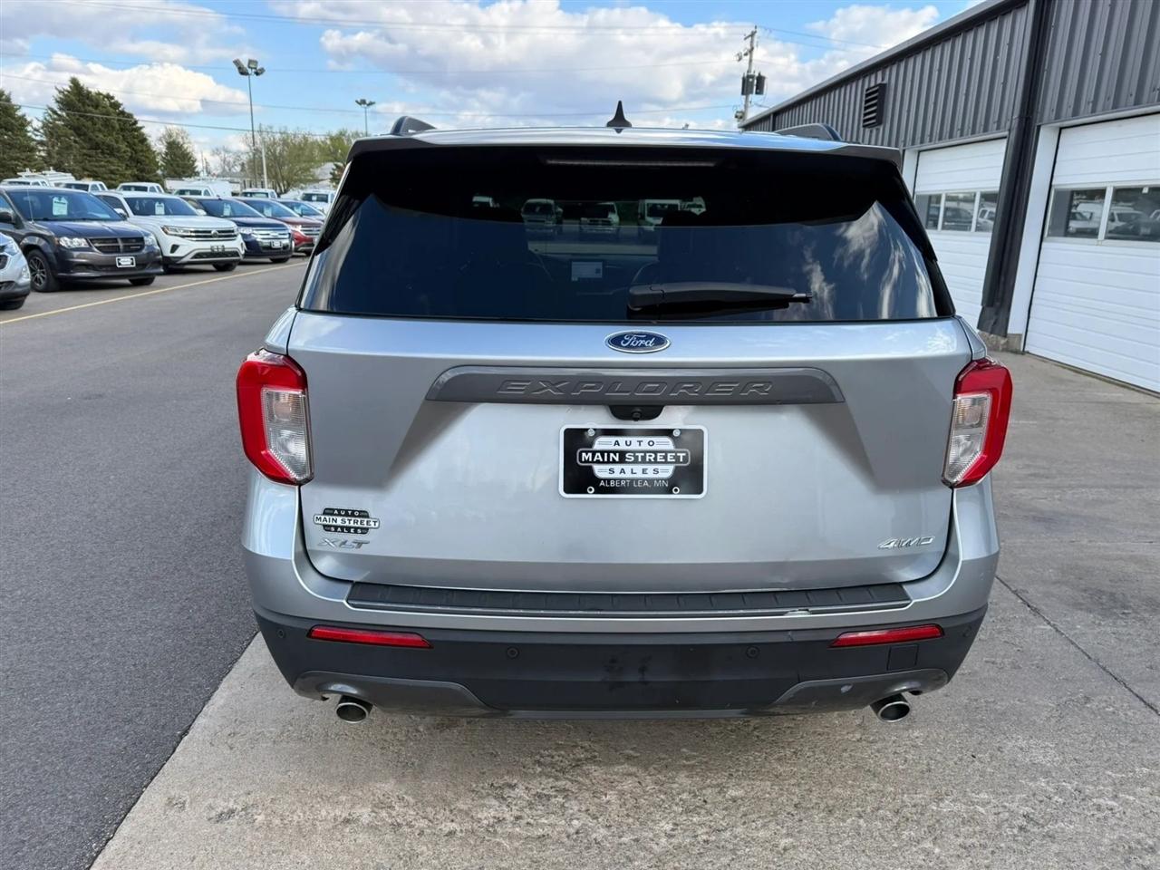 Ford Explorer  2021