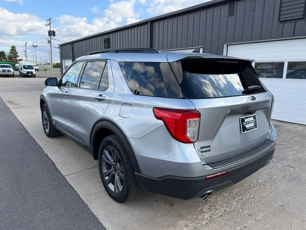 Ford Explorer  2021