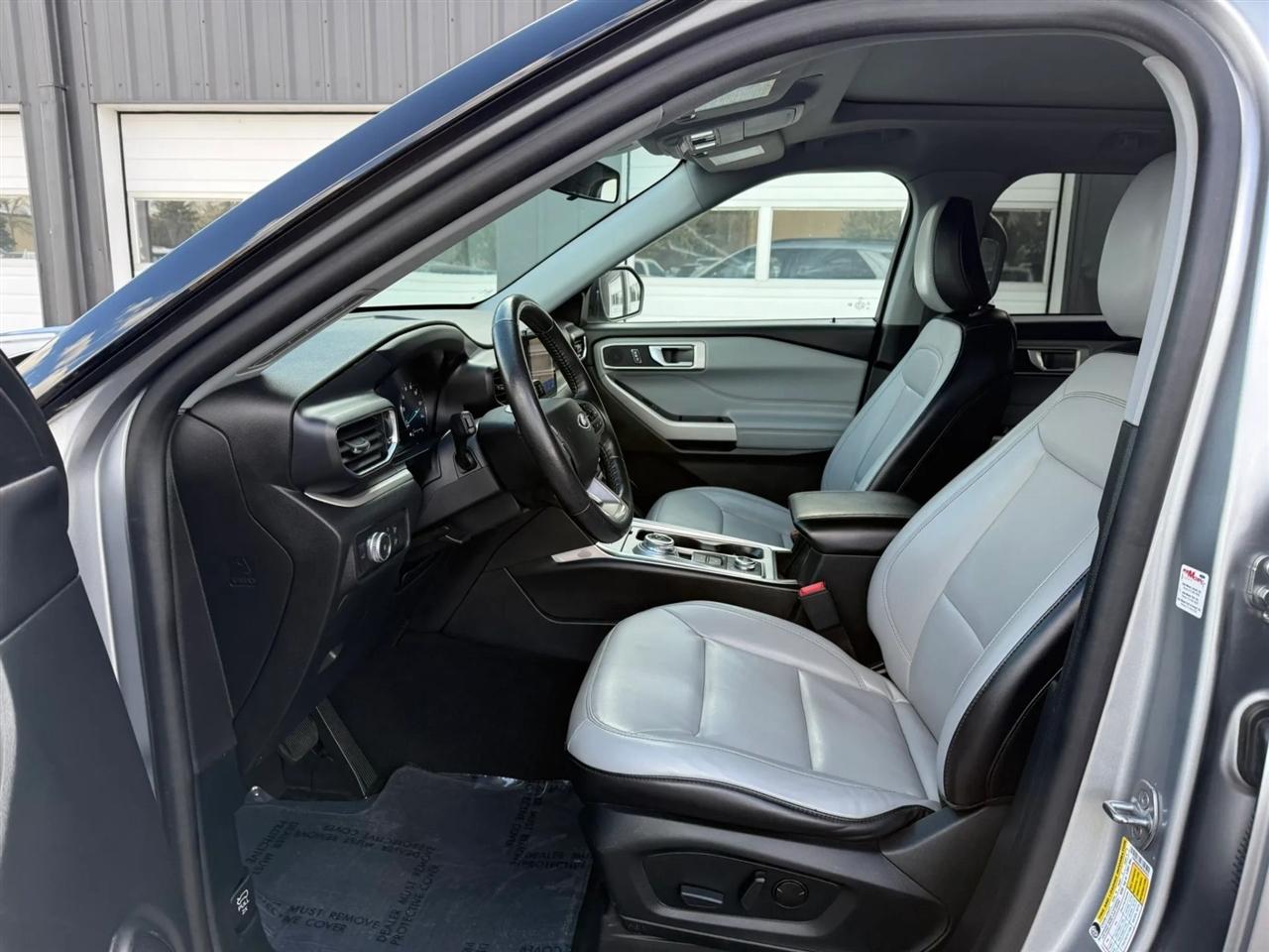 Ford Explorer  2021
