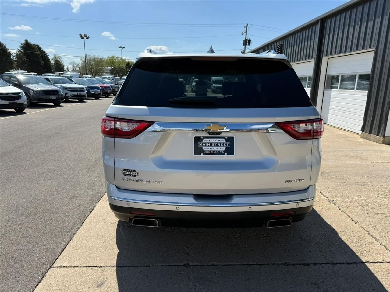 Chevrolet Traverse  2021
