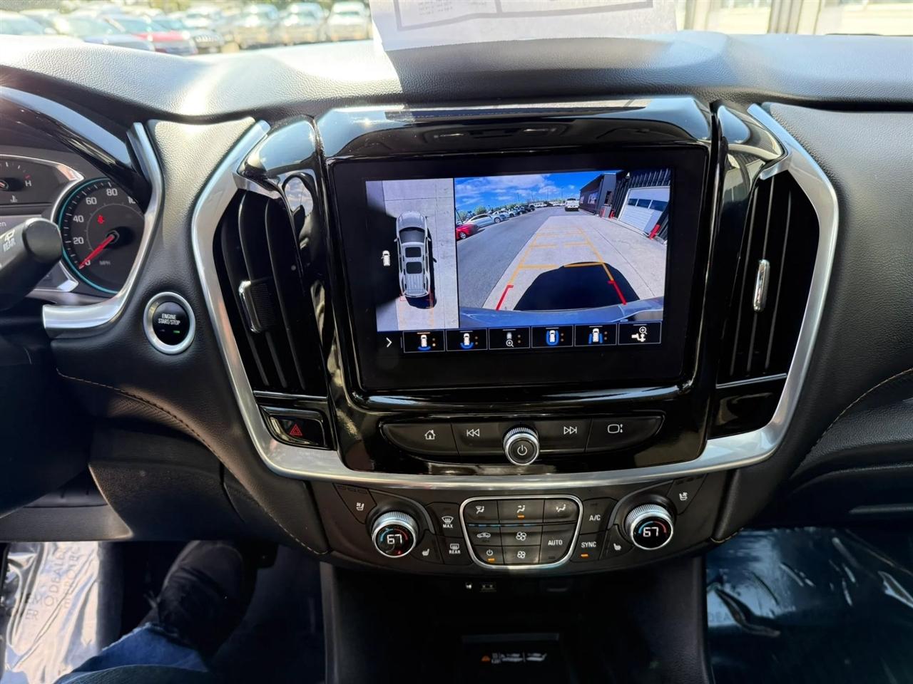 Chevrolet Traverse  2021
