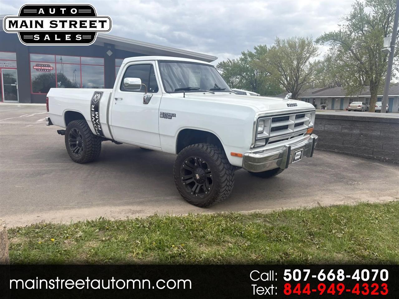 Dodge RAM 150  1990