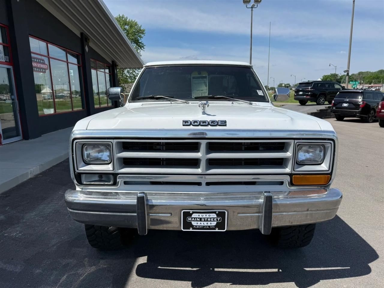 Dodge RAM 150  1990