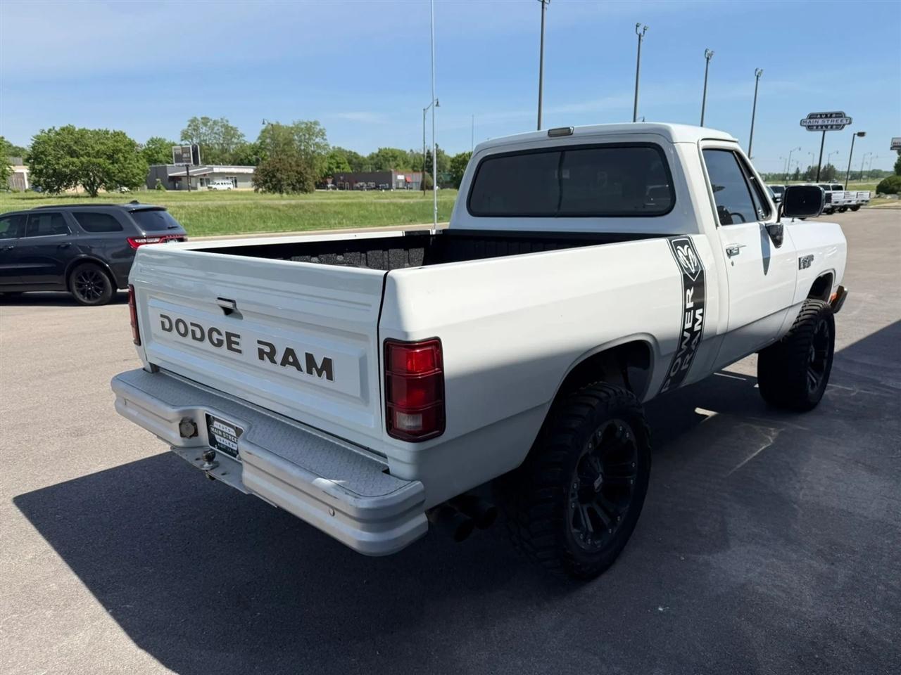 Dodge RAM 150  1990