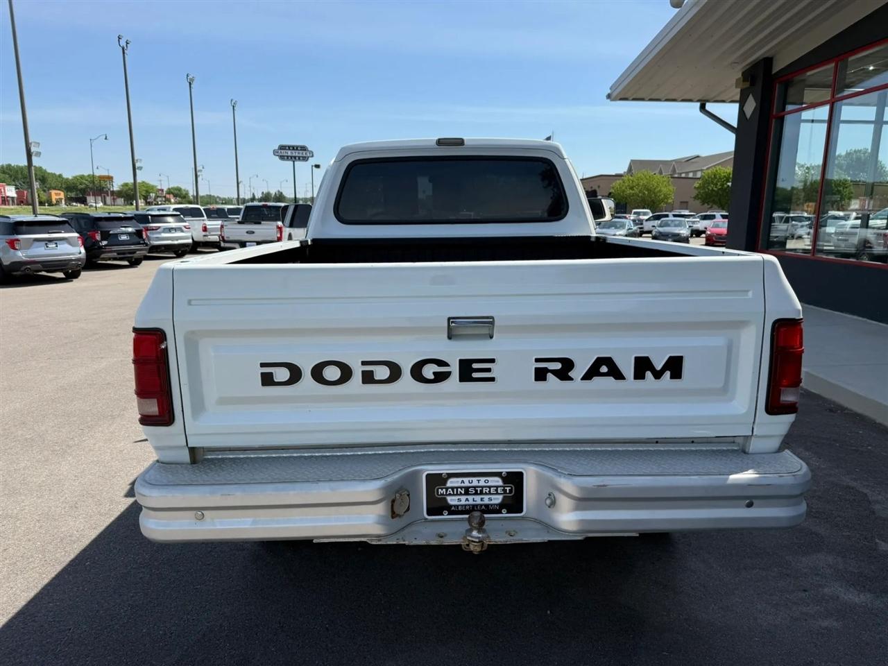 Dodge RAM 150  1990
