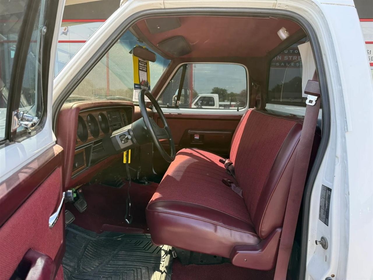 Dodge RAM 150  1990