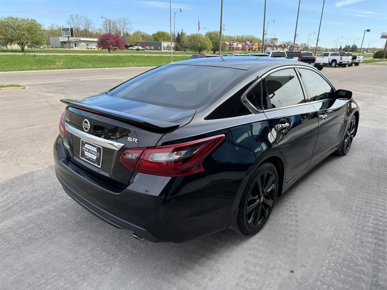 Nissan Altima  2017