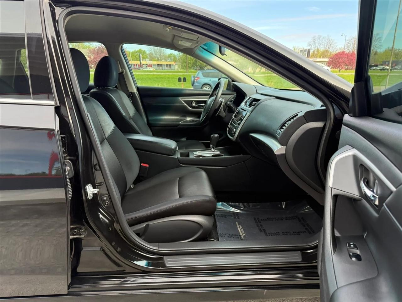 Nissan Altima  2017