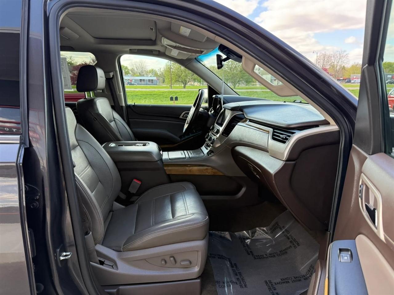 GMC Yukon XL  2017