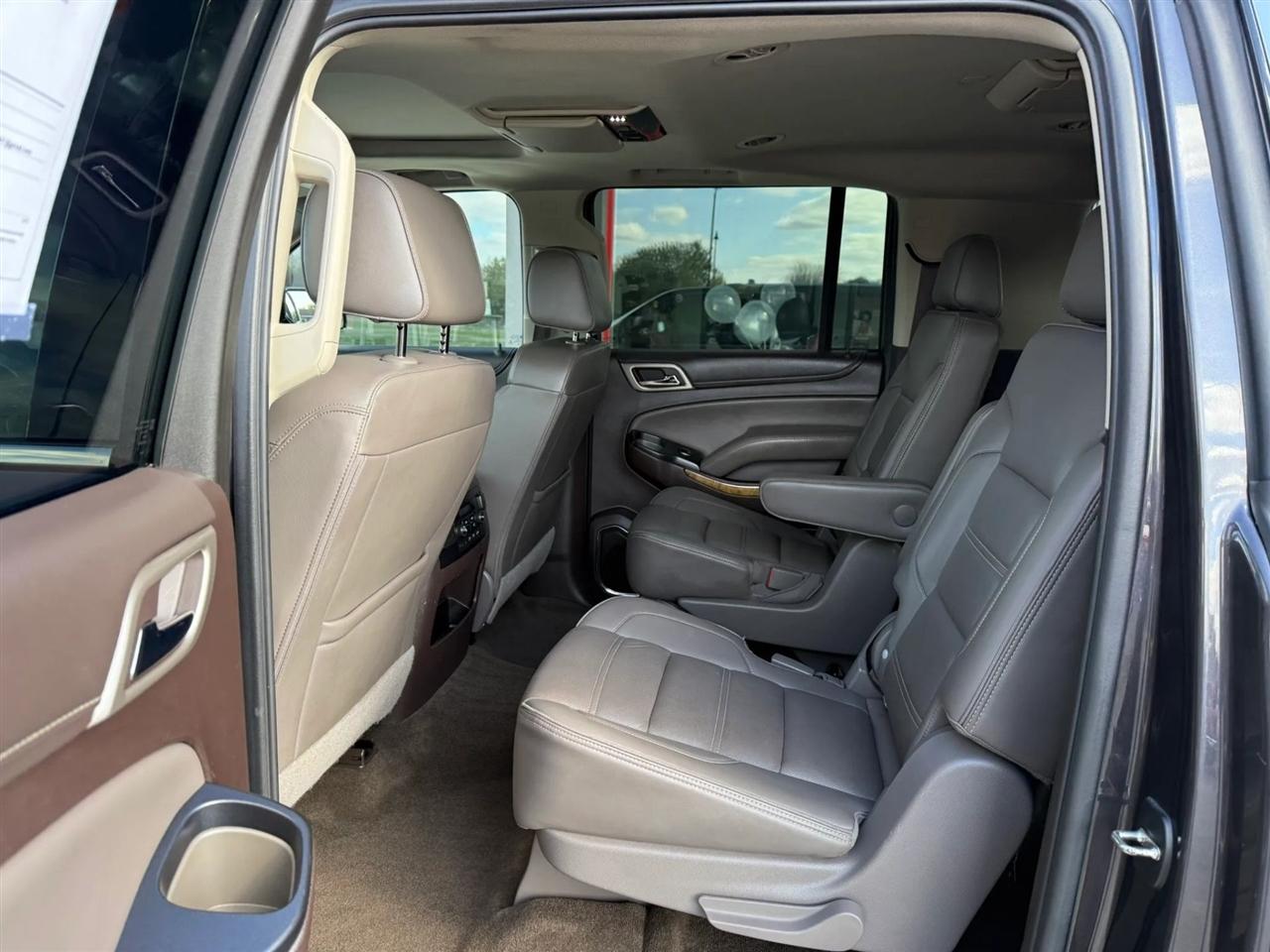 GMC Yukon XL  2017