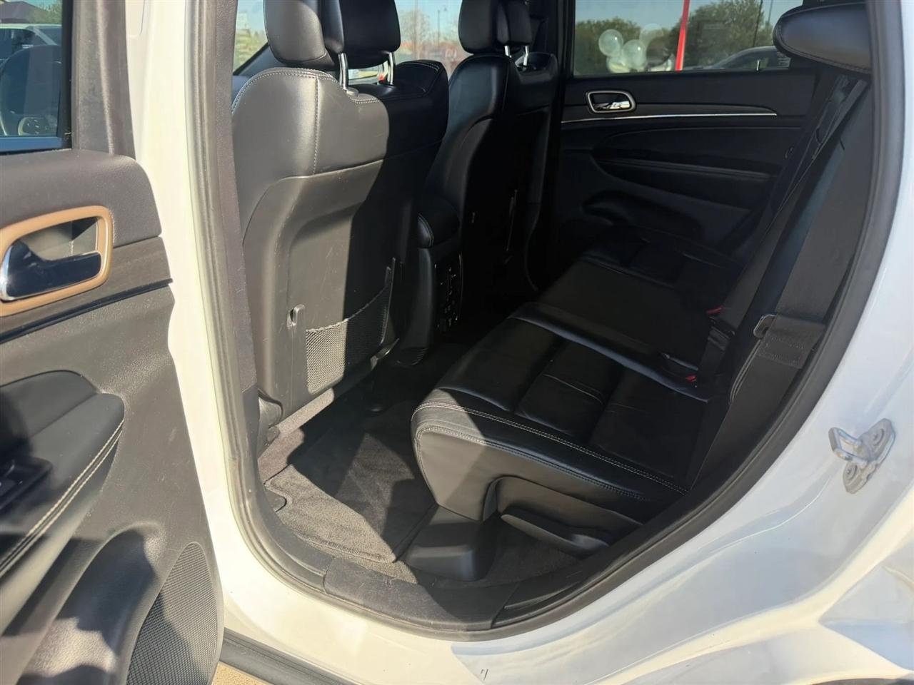 Jeep Grand Cherokee  2015