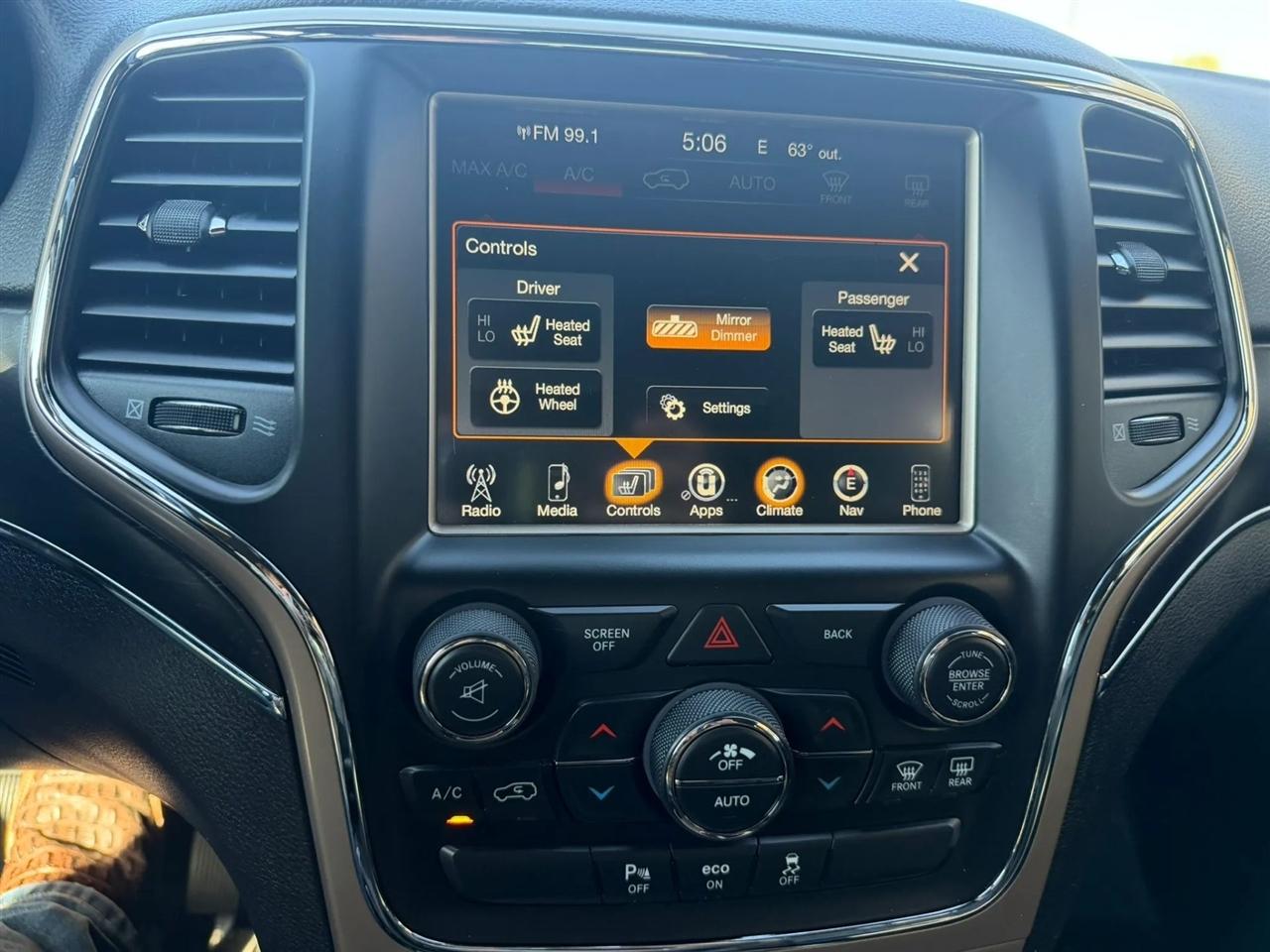 Jeep Grand Cherokee  2015