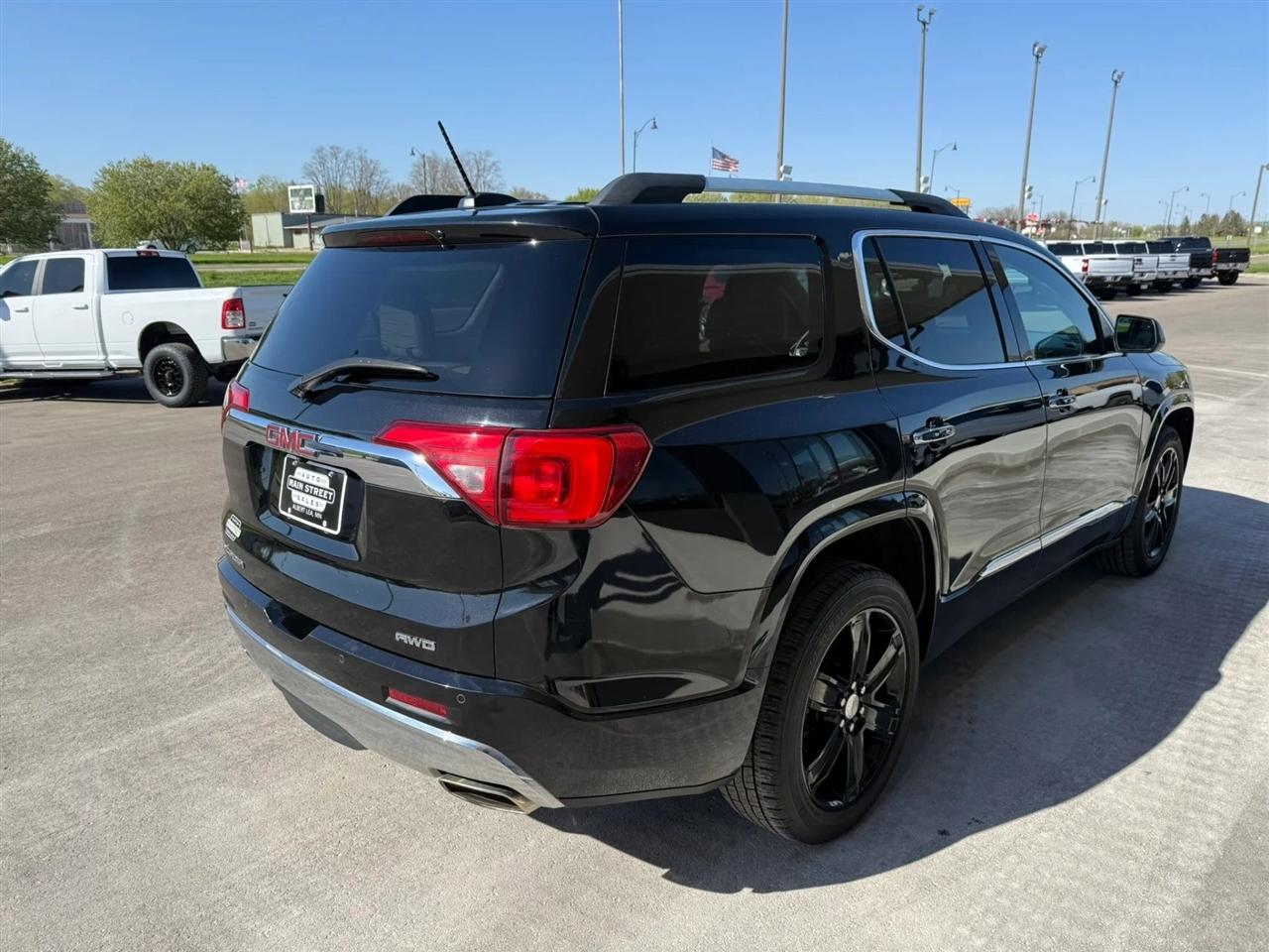 GMC Acadia  2017