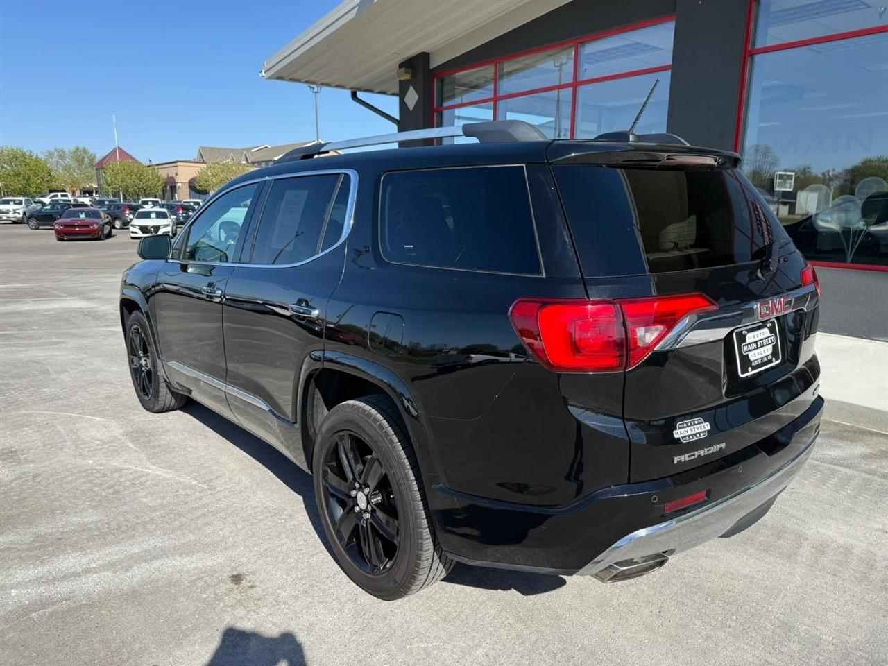 GMC Acadia  2017