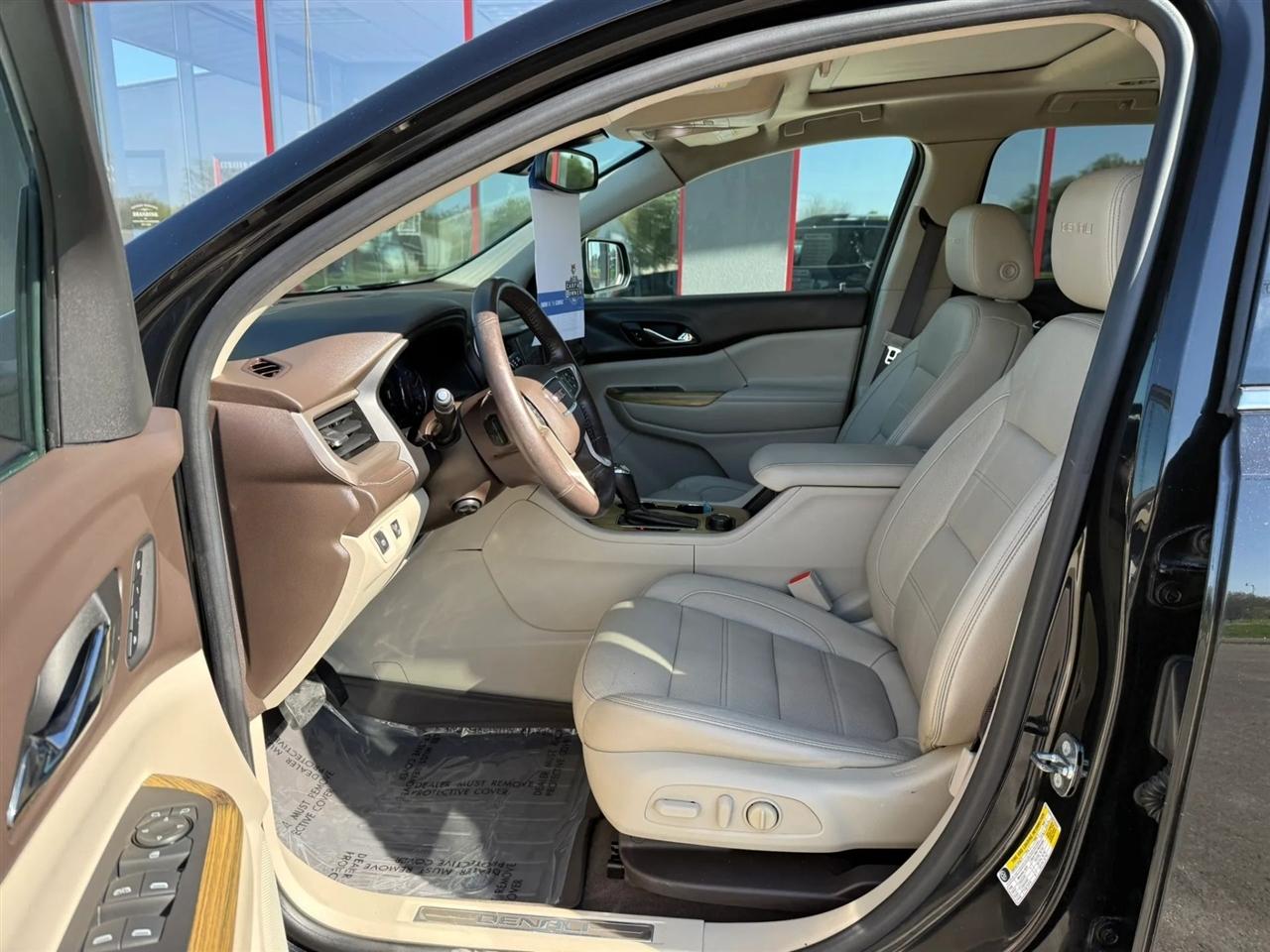 GMC Acadia  2017