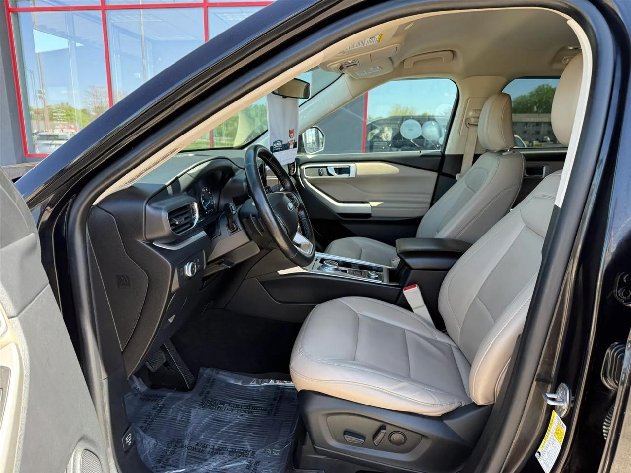 Ford Explorer  2021
