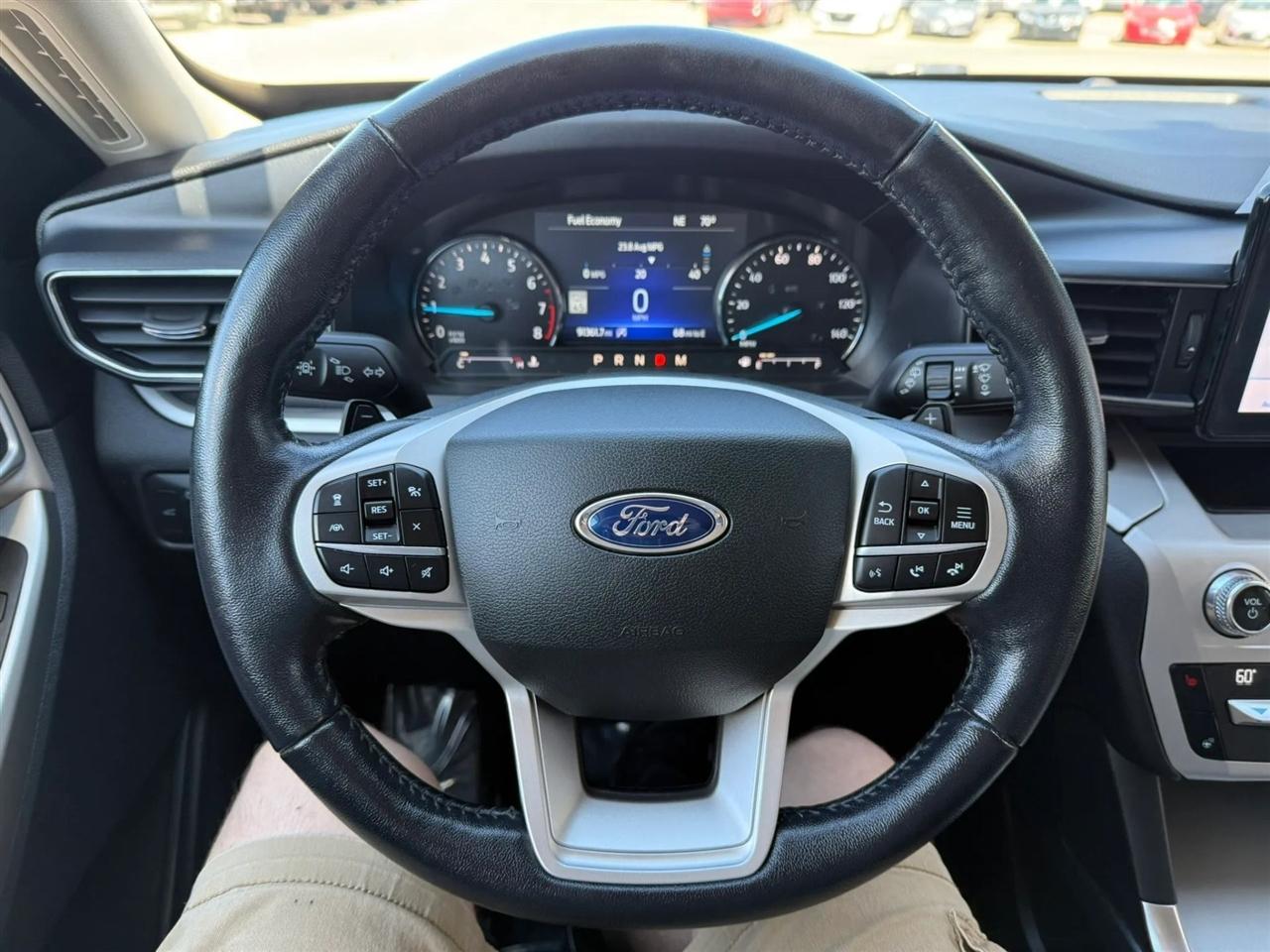 Ford Explorer  2021