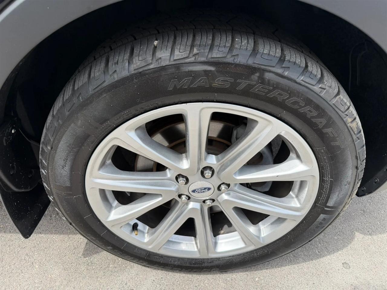 Ford Explorer  2016