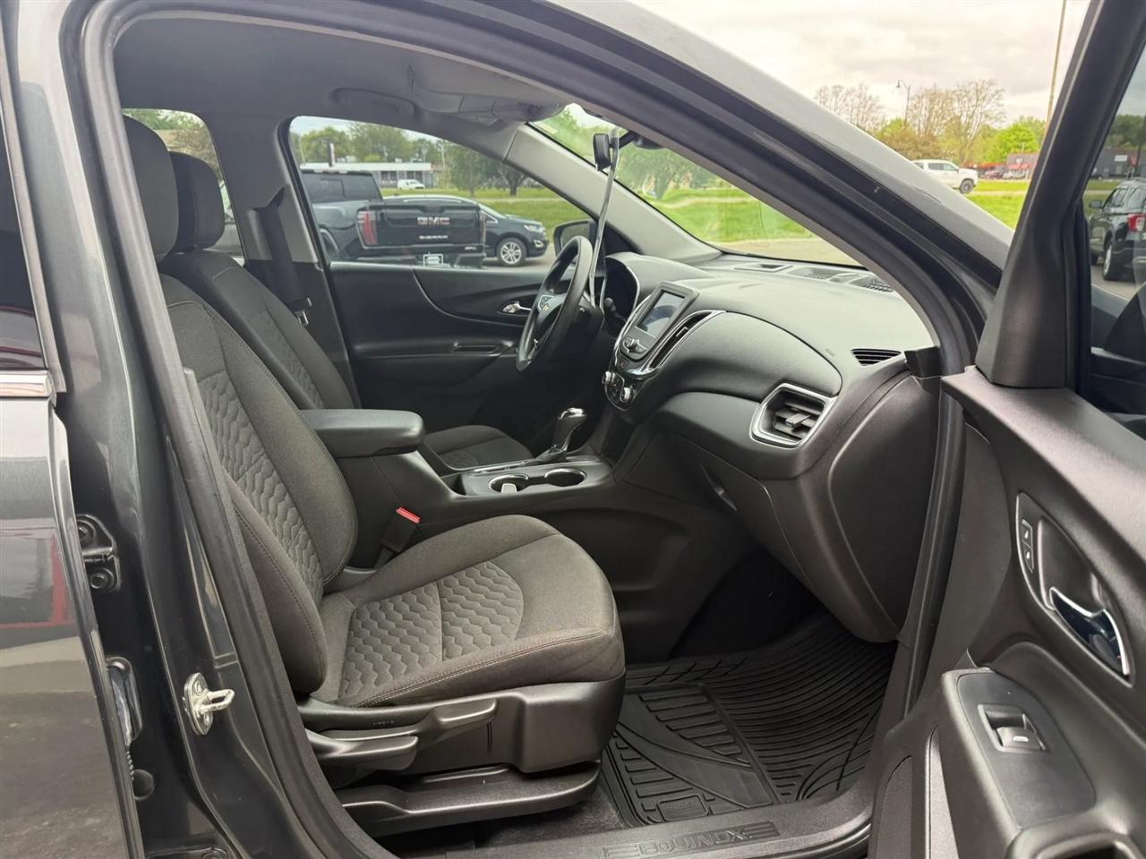 Chevrolet Equinox  2020