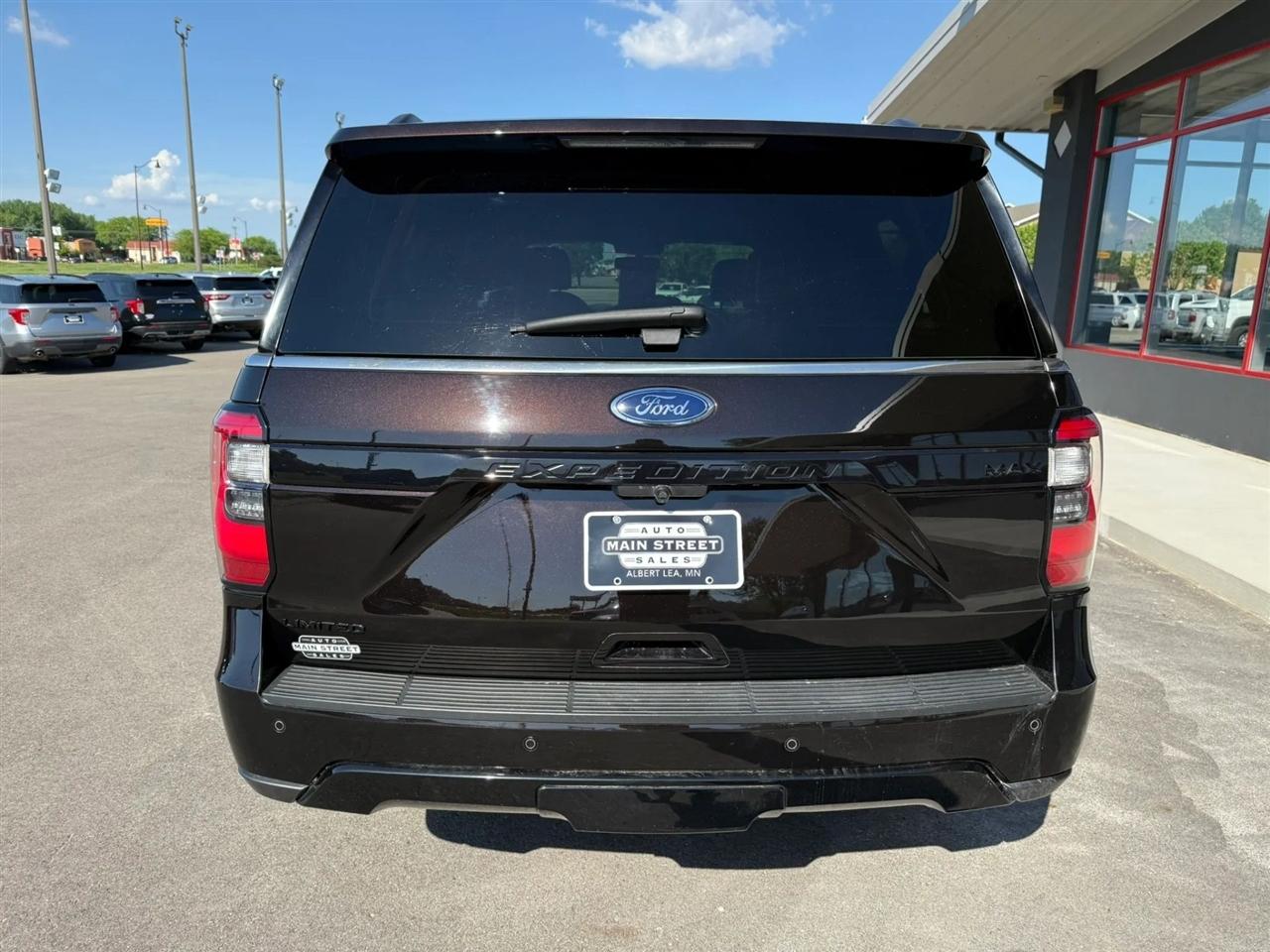 Ford Expedition  2021
