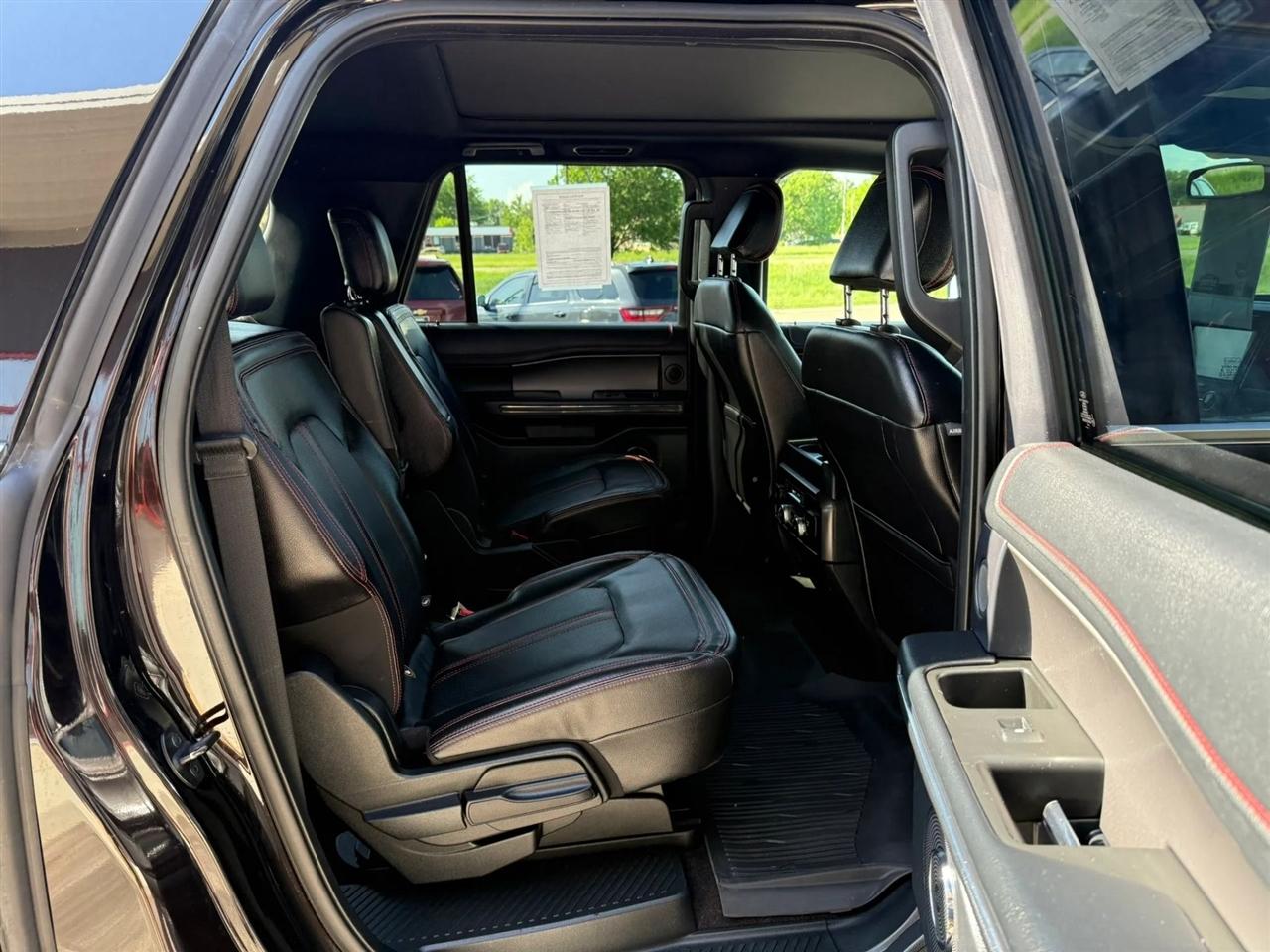 Ford Expedition  2021