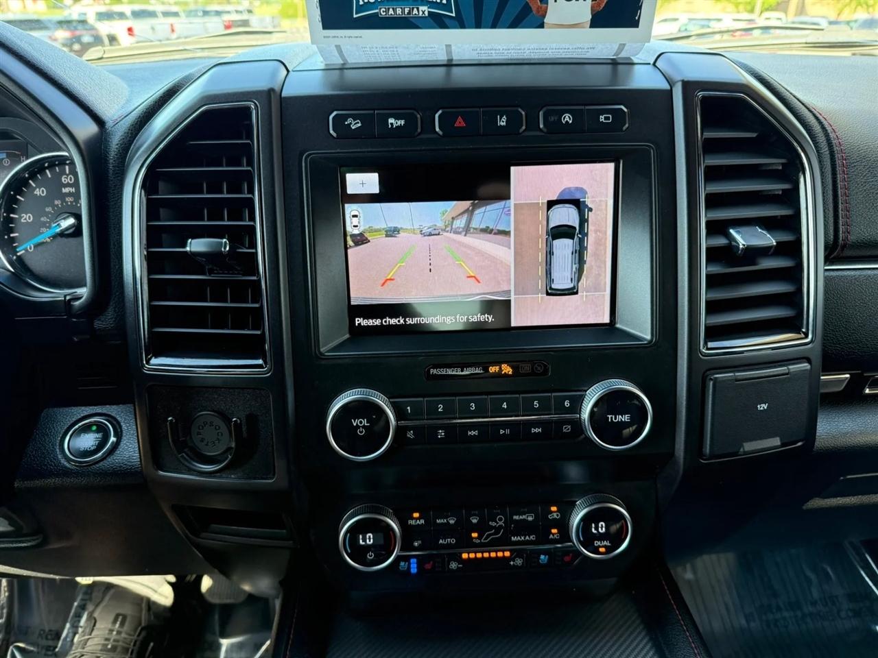 Ford Expedition  2021