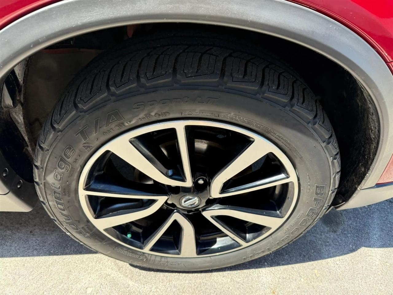 Nissan Rogue  2017