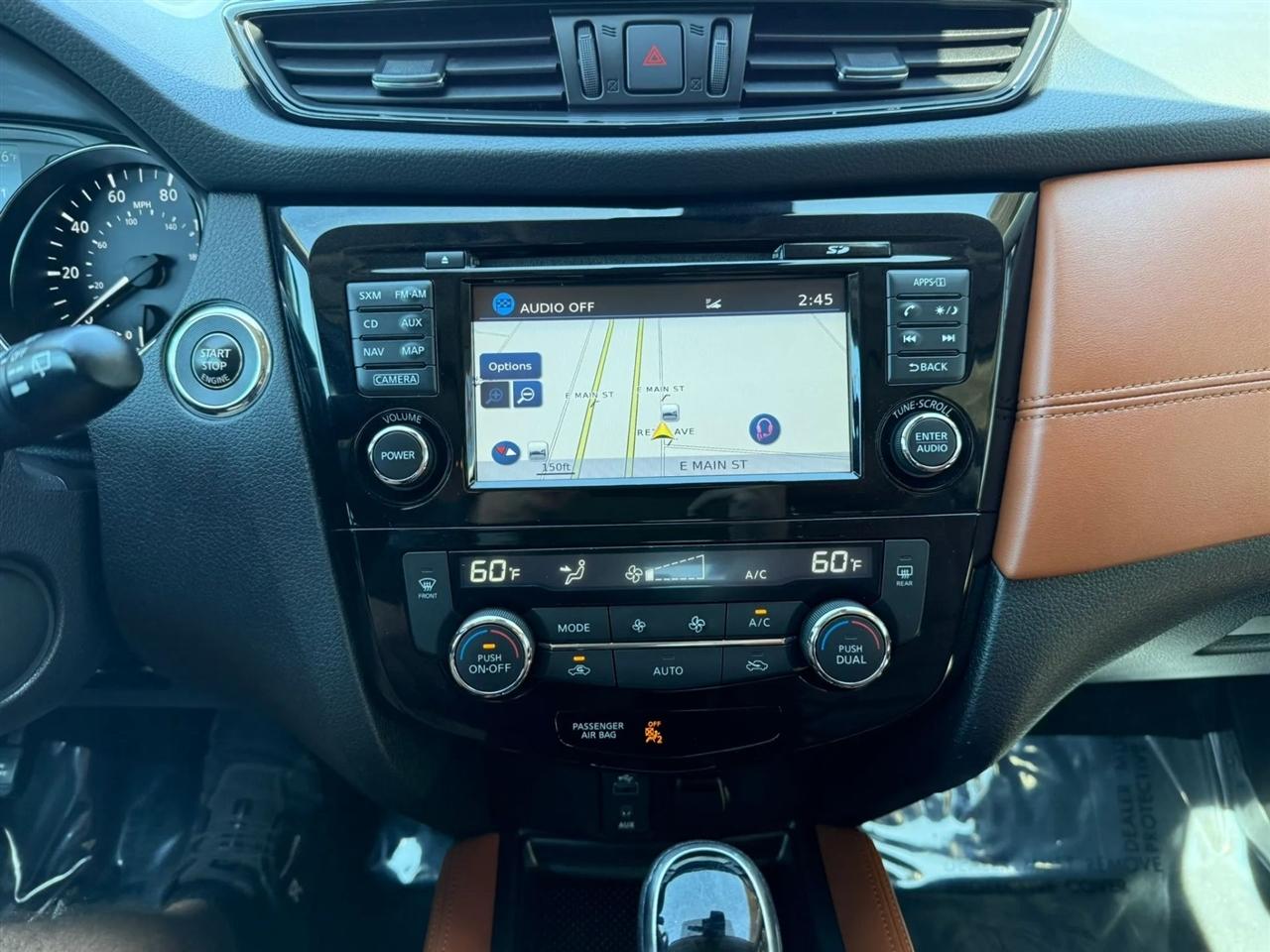 Nissan Rogue  2017