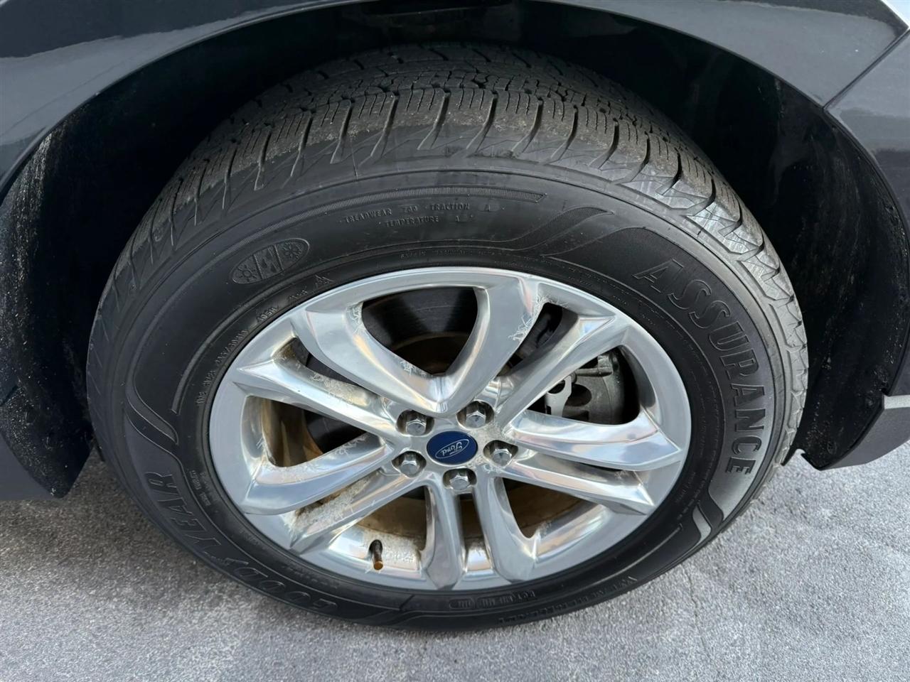 Ford Edge  2015