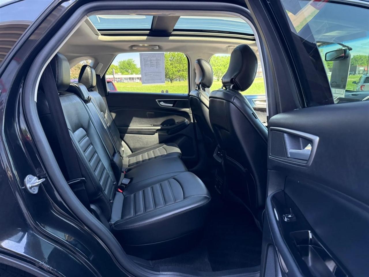 Ford Edge  2015