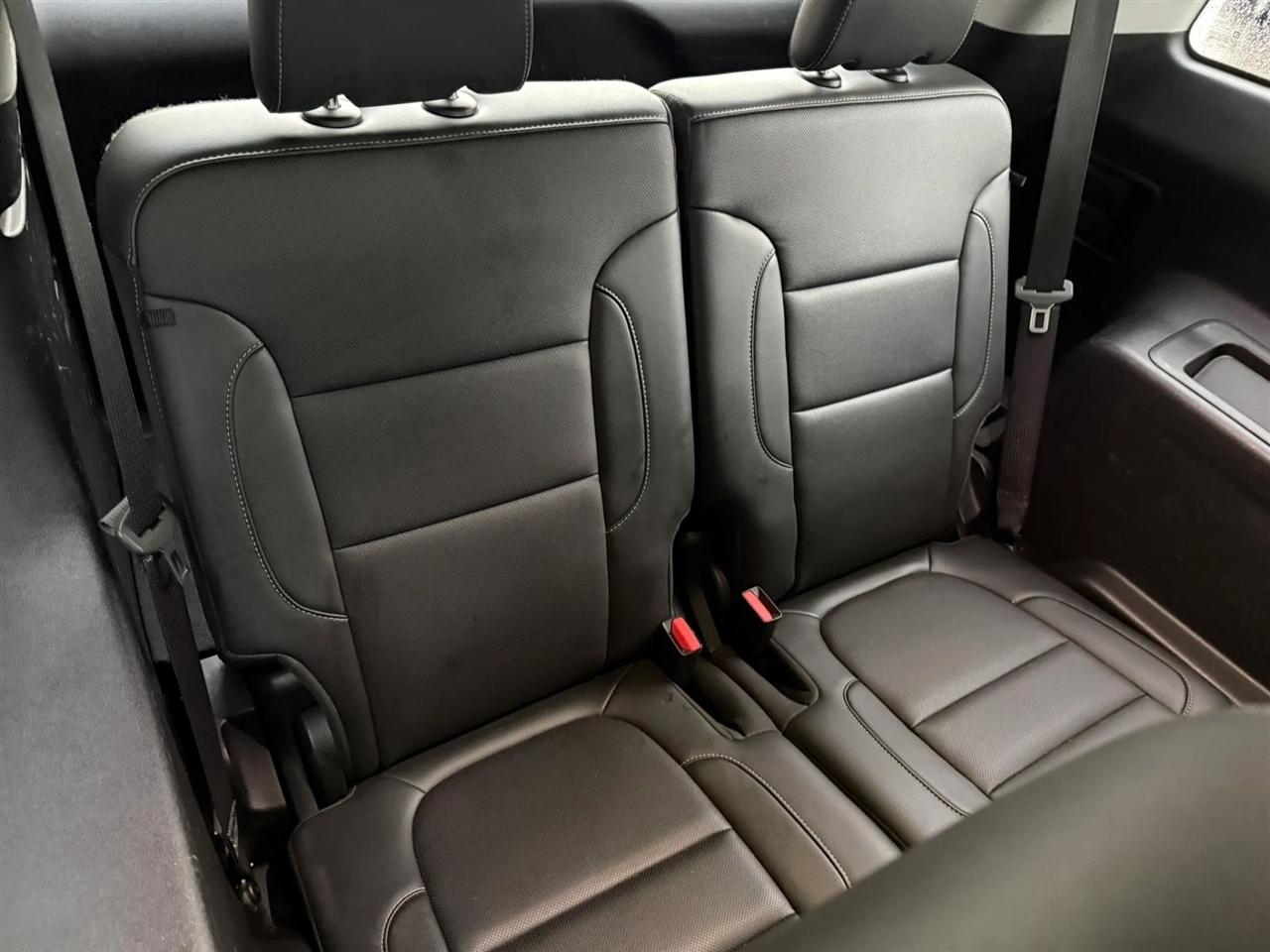 GMC Acadia  2023