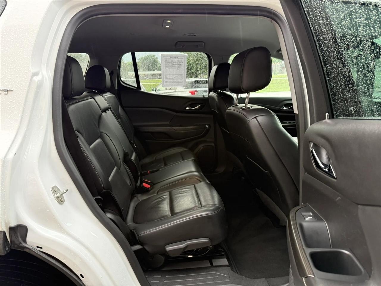 GMC Acadia  2023