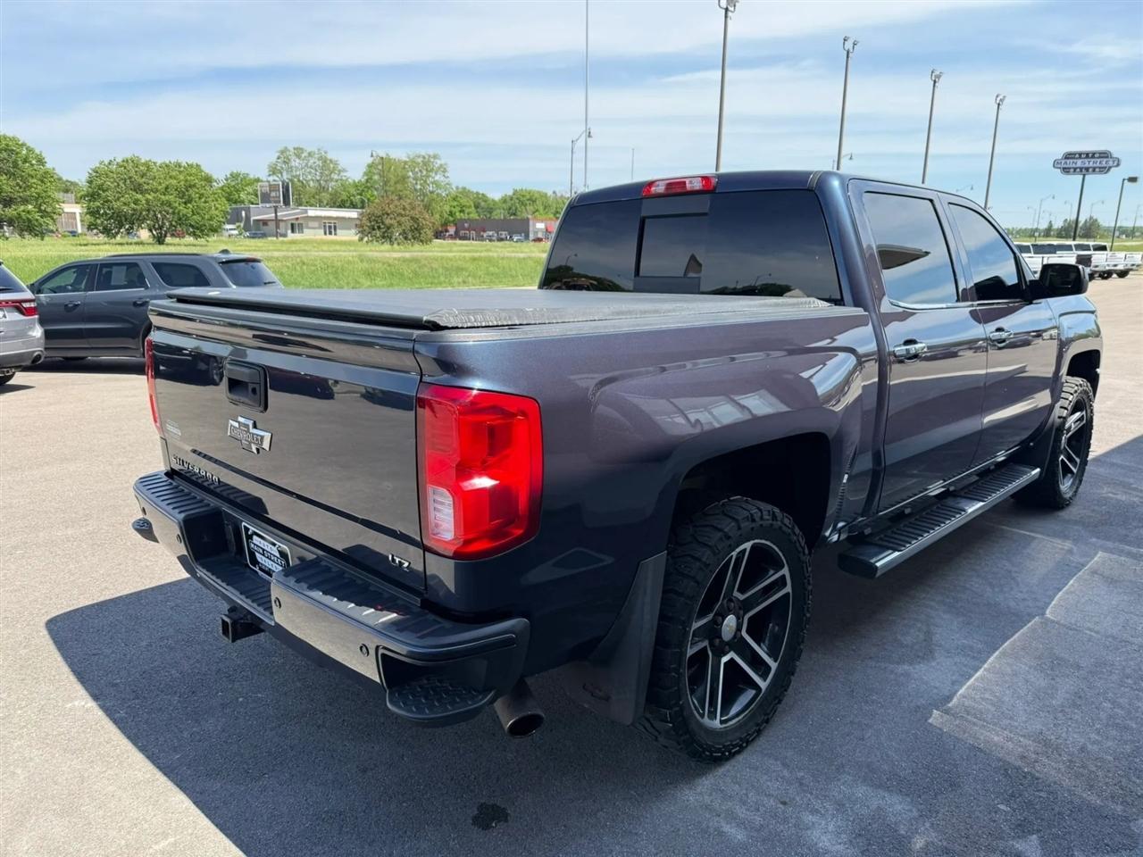 Chevrolet Silverado 1500  2018