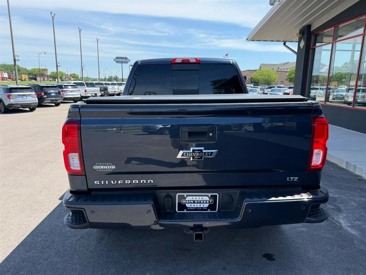 Chevrolet Silverado 1500  2018