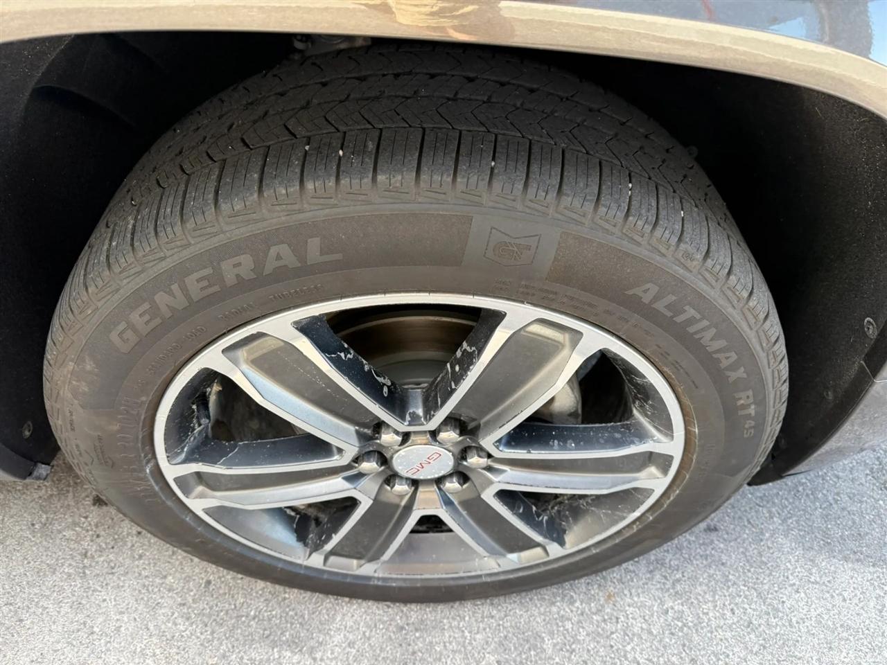 GMC Acadia  2019
