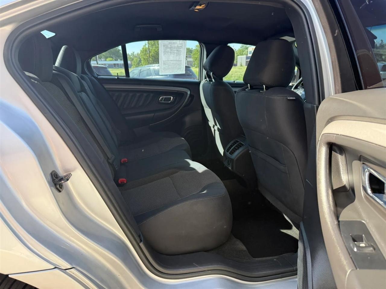 Ford Taurus  2013