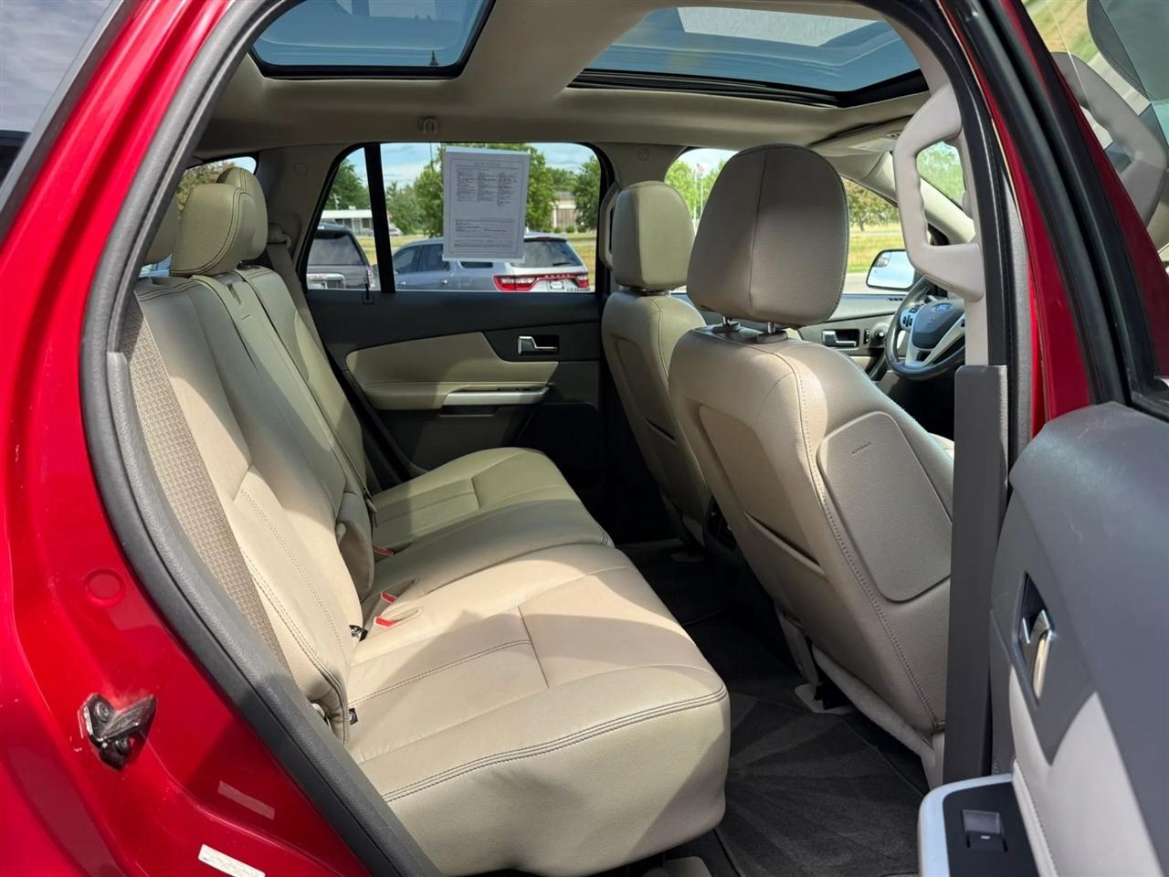 Ford Edge  2012