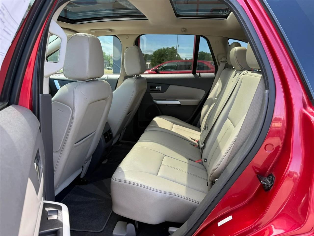 Ford Edge  2012