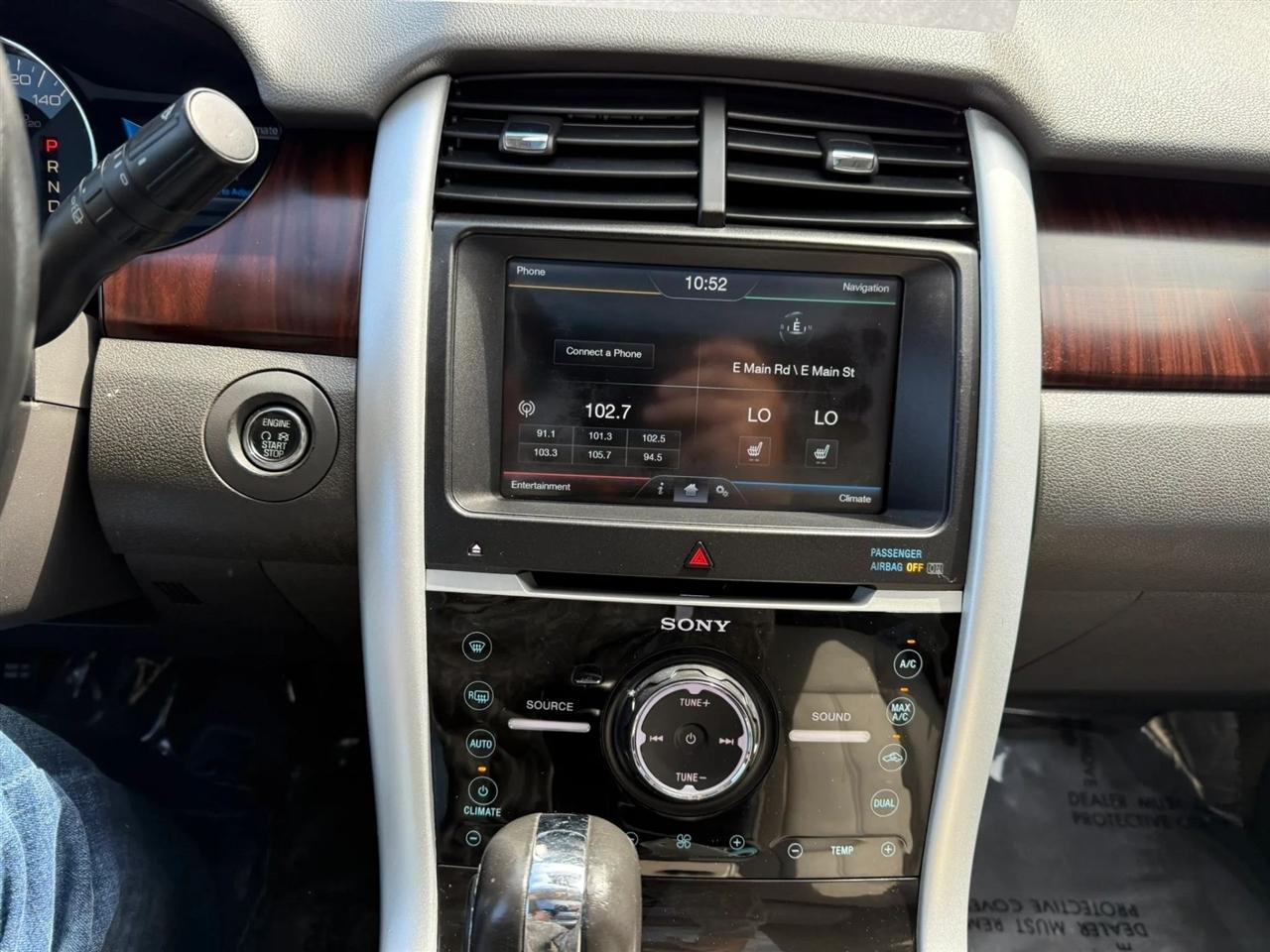 Ford Edge  2012