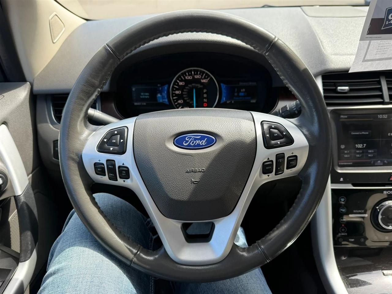 Ford Edge  2012