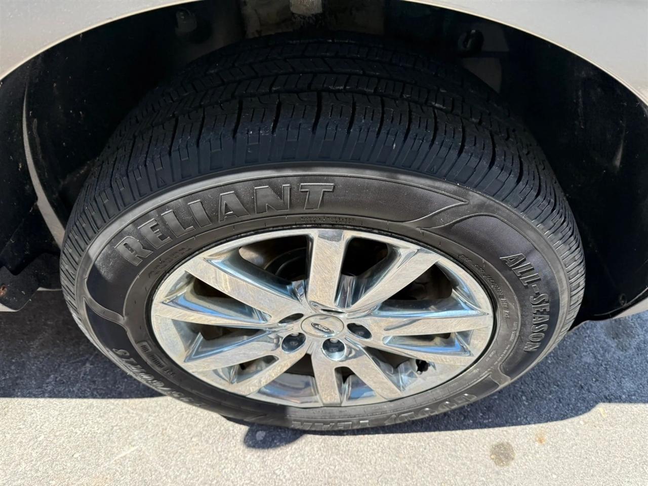 Ford Edge  2014