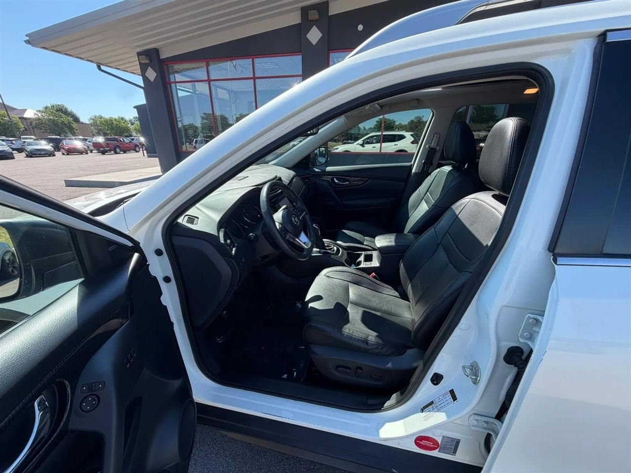 Nissan Rogue  2017