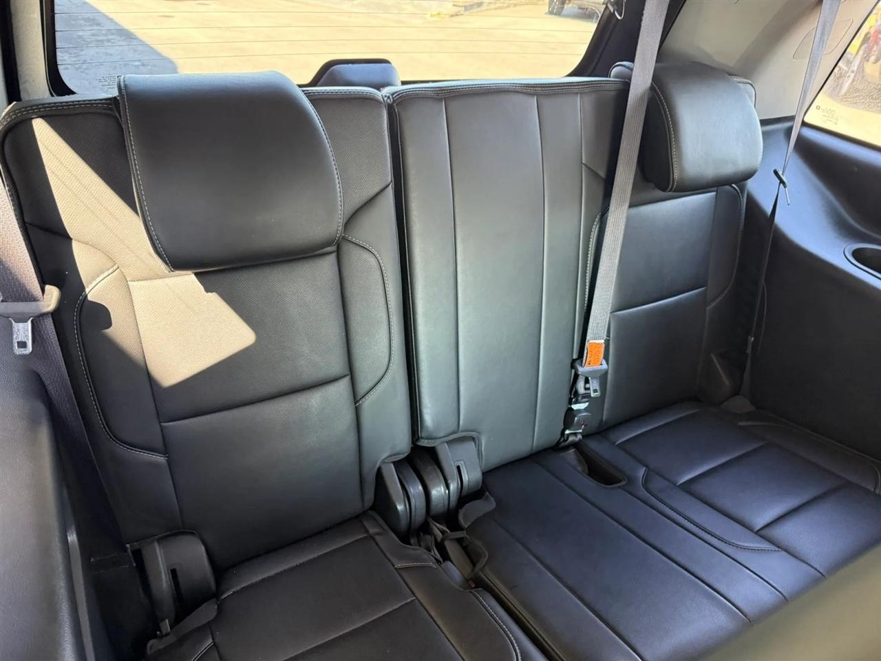 GMC Yukon Denali  2017