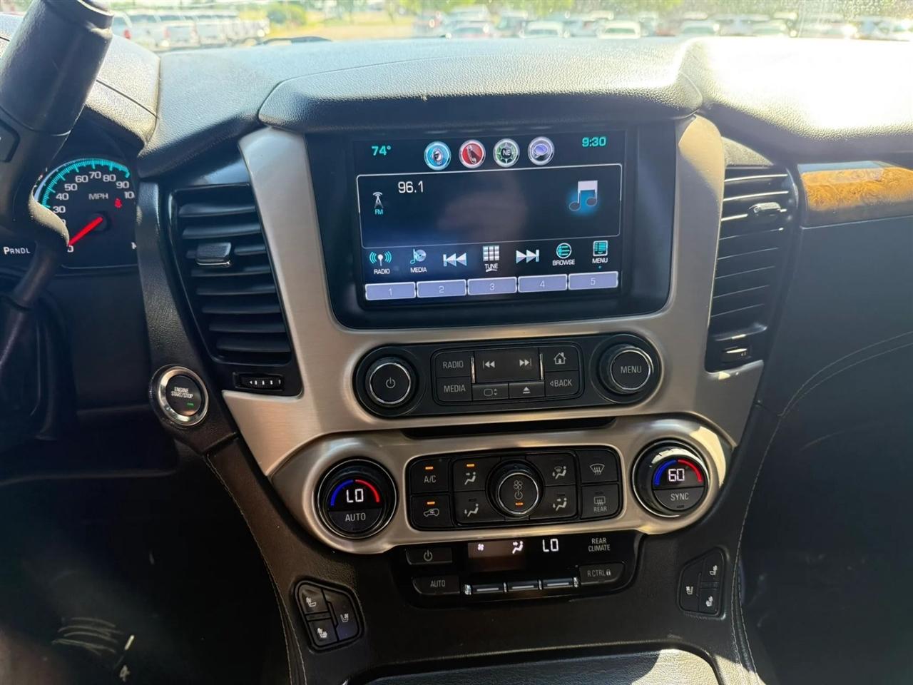 GMC Yukon Denali  2017