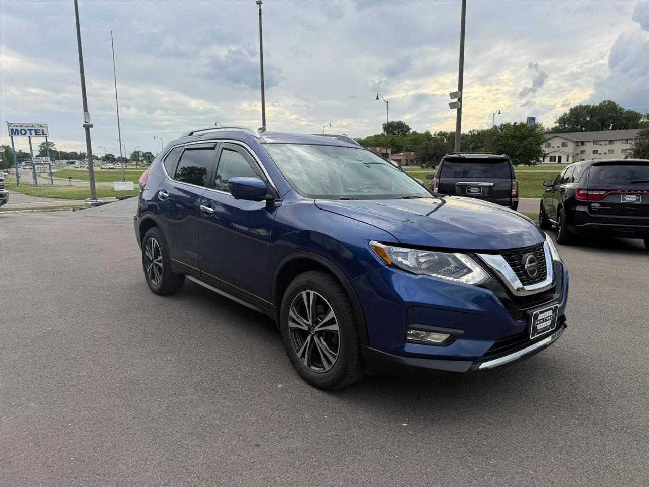 Nissan Rogue  2020