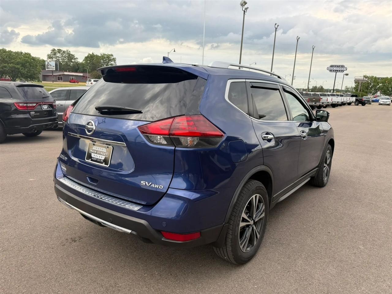 Nissan Rogue  2020