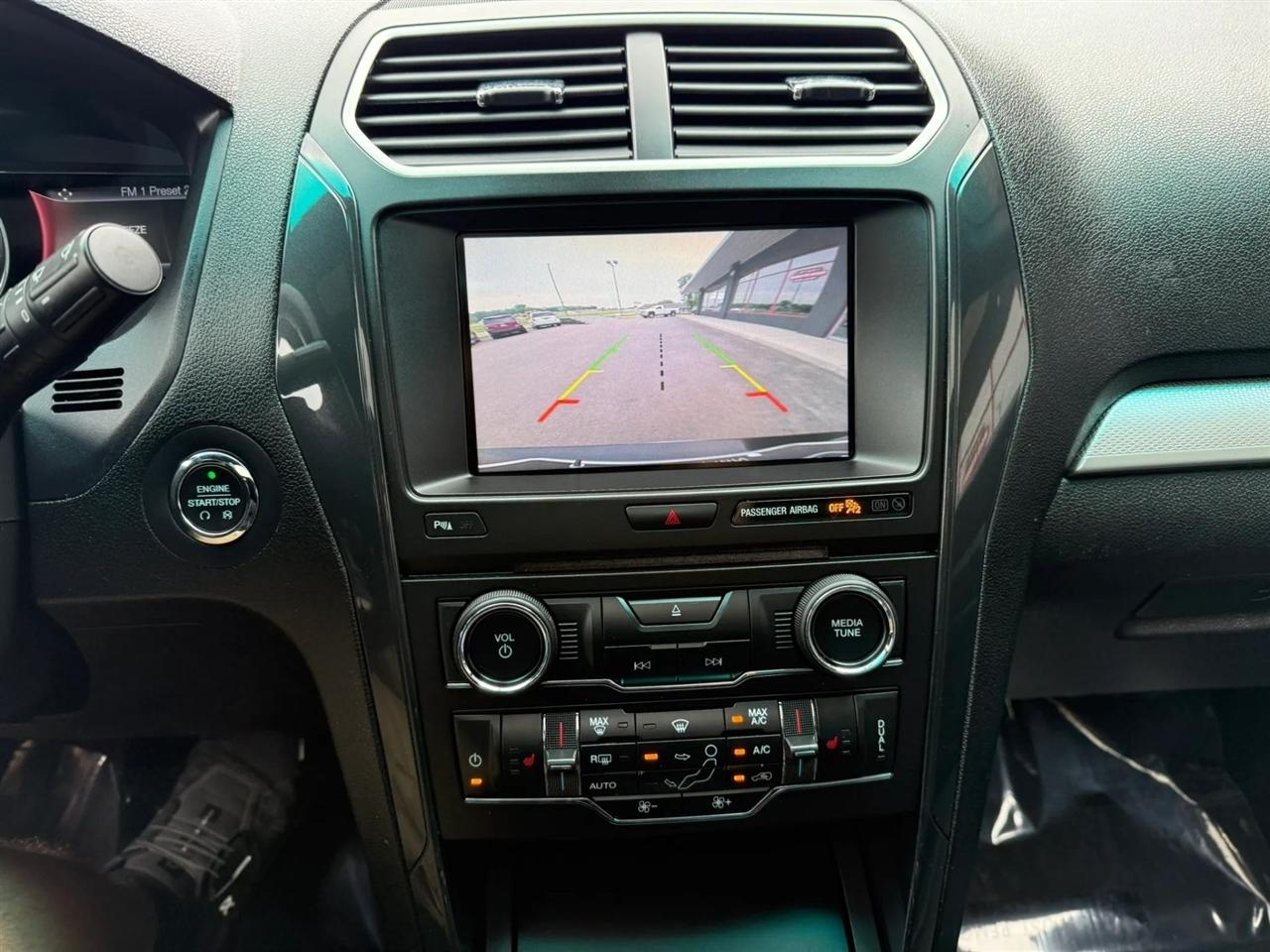 Ford Explorer  2016