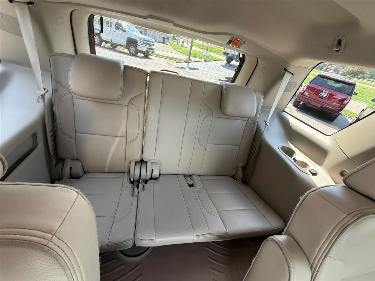 GMC Yukon Denali  2016